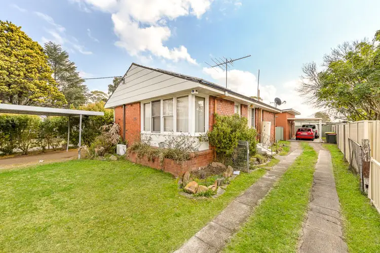 79 Carrington Circuit, Leumeah NSW 2560