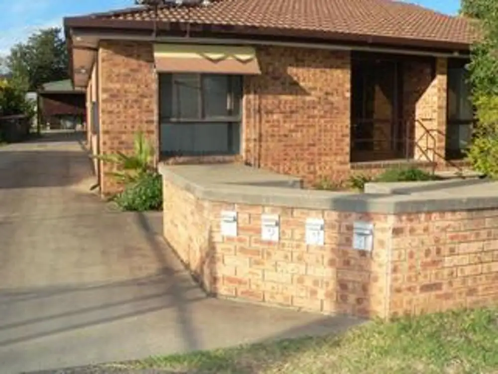Main view of Homely unit listing, 3/62 Griffin Avenue, Tamworth NSW 2340