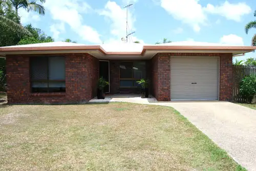 3 Elva Crt, Glenella QLD 4740