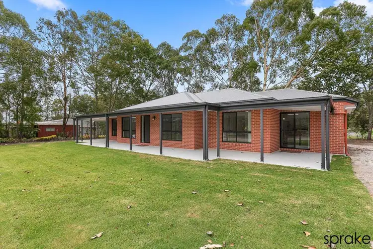 106 Boundary Road, Urangan QLD 4655