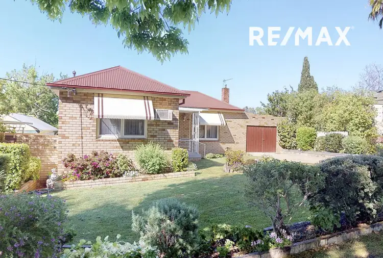 12 James Street, Kooringal NSW 2650