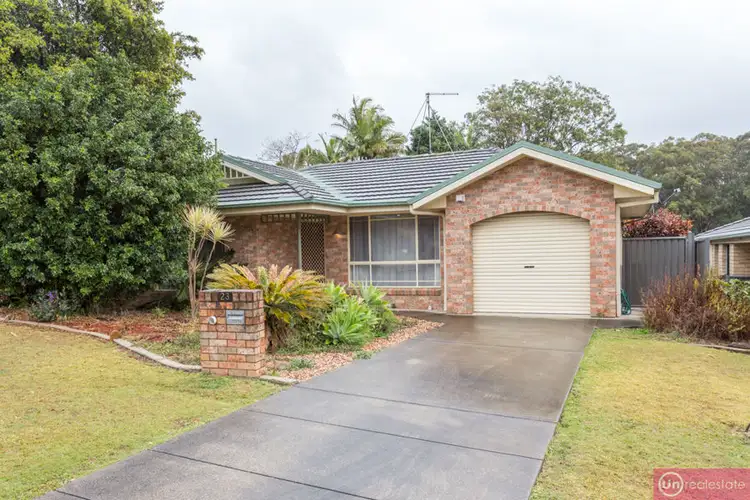 23 Aquamarine Drive