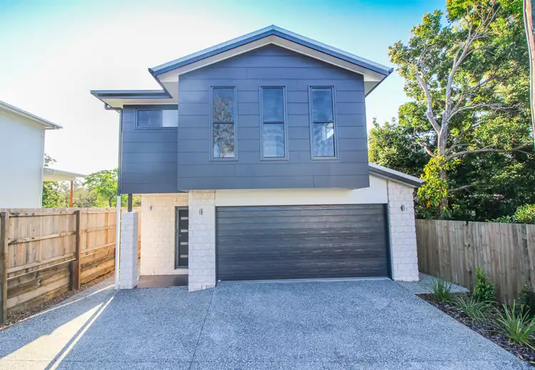 223 Whites Rd, Lota QLD 4179