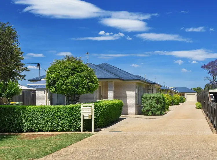 4/6 Rose Street, Wilsonton QLD 4350