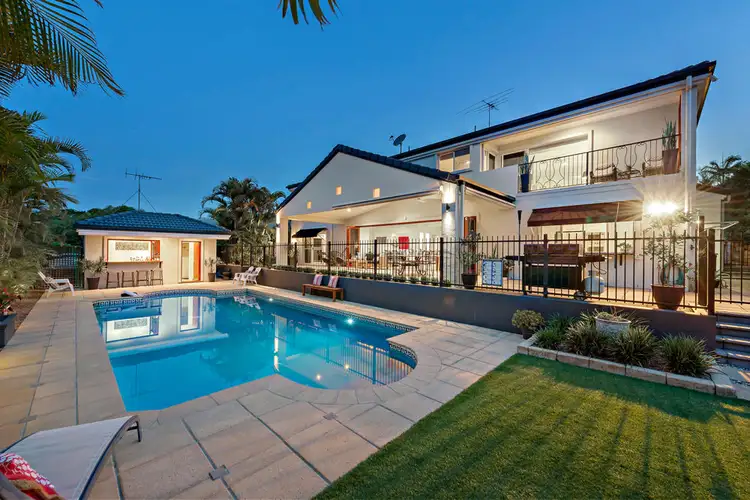 49 Halleys Crescent, Bridgeman Downs QLD 4035
