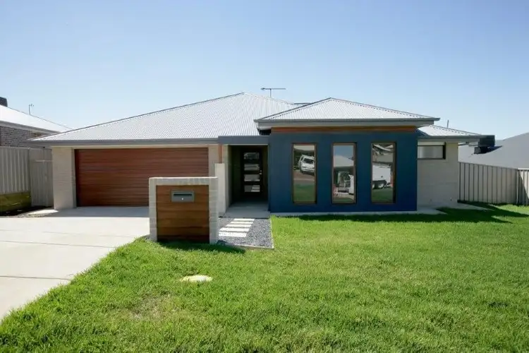 12 Pooginook Place, Bourkelands NSW 2650