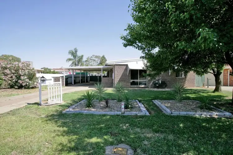 Main view of Homely house listing, 34 Eldershaw Drive, Forest Hill NSW 2651