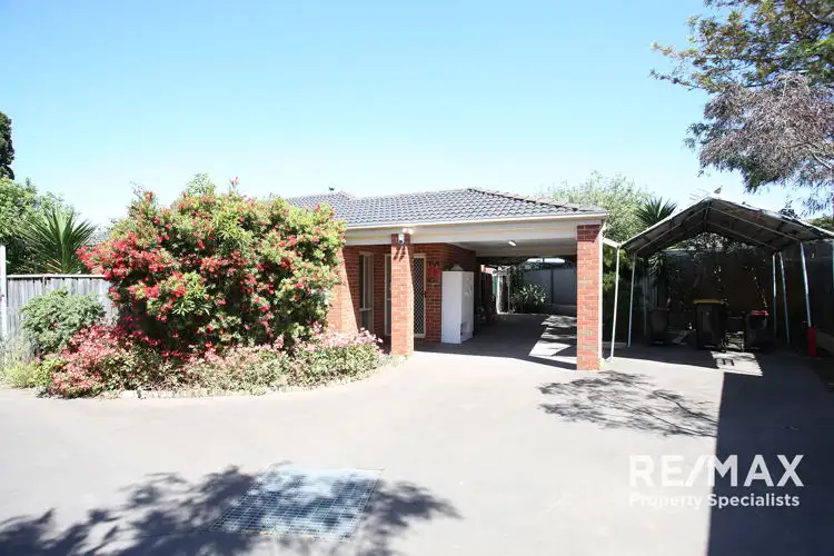 2/4 Lyons Court, Dandenong North VIC 3175