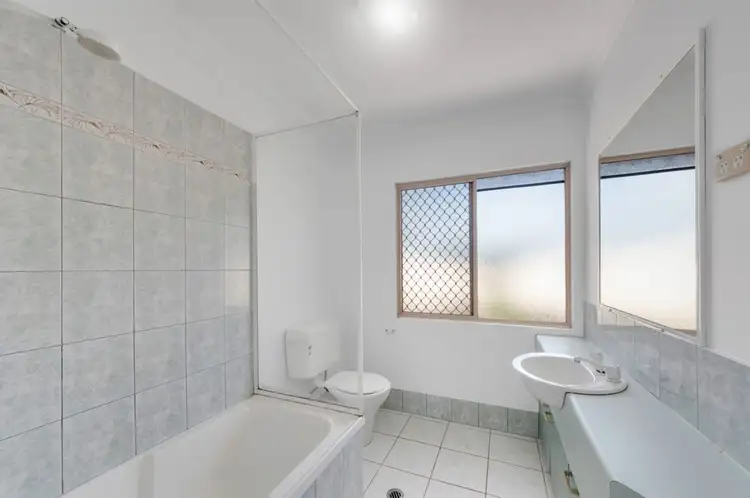 Fifth view of Homely unit listing, 11/5 Charlotte Close, Woree QLD 4868
