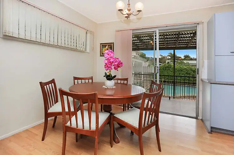 Fourth view of Homely house listing, 9 Kiparra Street, Mansfield QLD 4122