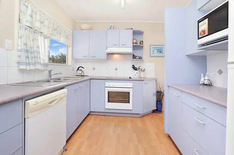 Fifth view of Homely house listing, 9 Kiparra Street, Mansfield QLD 4122
