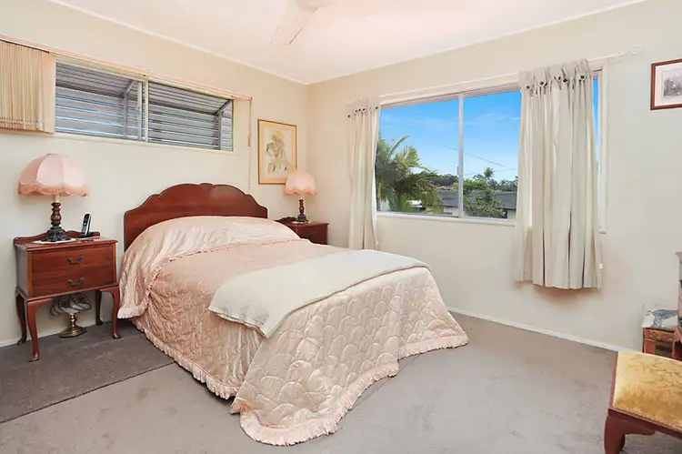 Sixth view of Homely house listing, 9 Kiparra Street, Mansfield QLD 4122