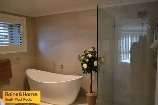 Seventh view of Homely house listing, 20 Salmon Circ, South West Rocks NSW 2431