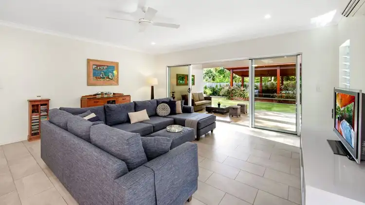 Second view of Homely house listing, 33 Murchison Street, Whitfield QLD 4870