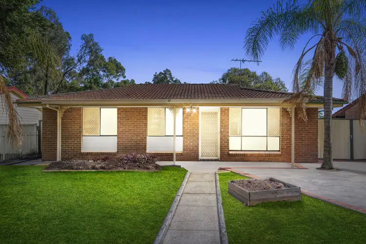37 Birdwood Avenue, Doonside NSW 2767