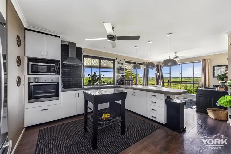 11 Koala Drive, Gowrie Junction QLD 4352