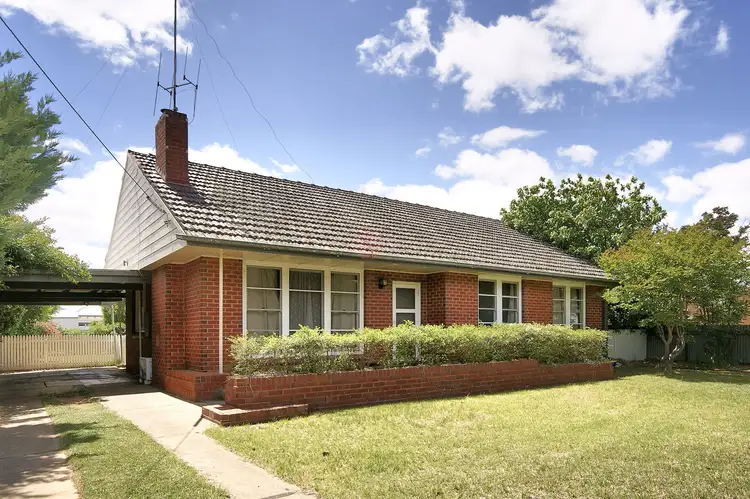 337 Wood Street, Deniliquin NSW 2710