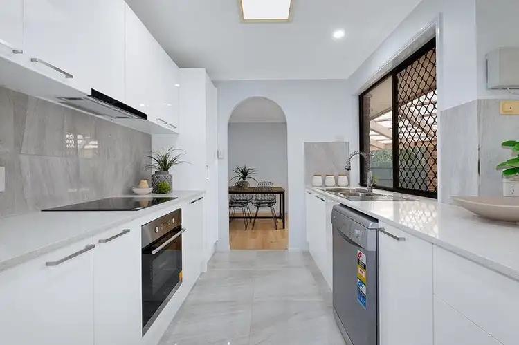 19 Bundabah Drive, Calamvale QLD 4116