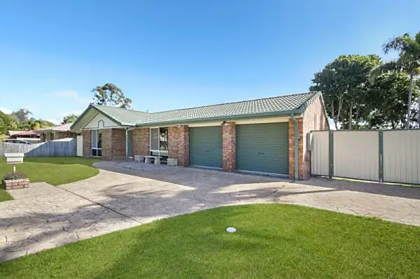 3 Cabana Court, Banora Point NSW 2486