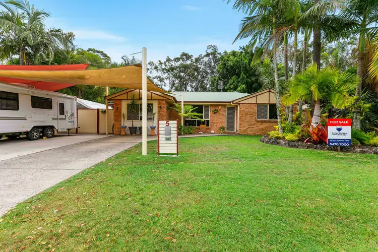 5 Athenree Place, Little Mountain QLD 4551