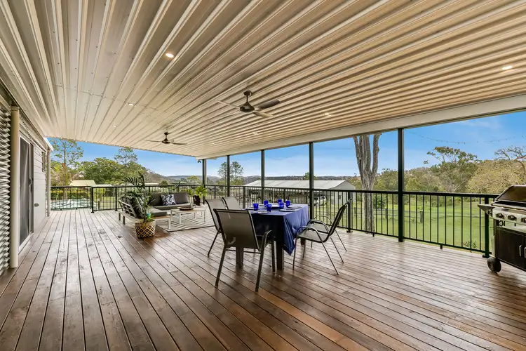 17 Bedwell Street, Cranley QLD 4350