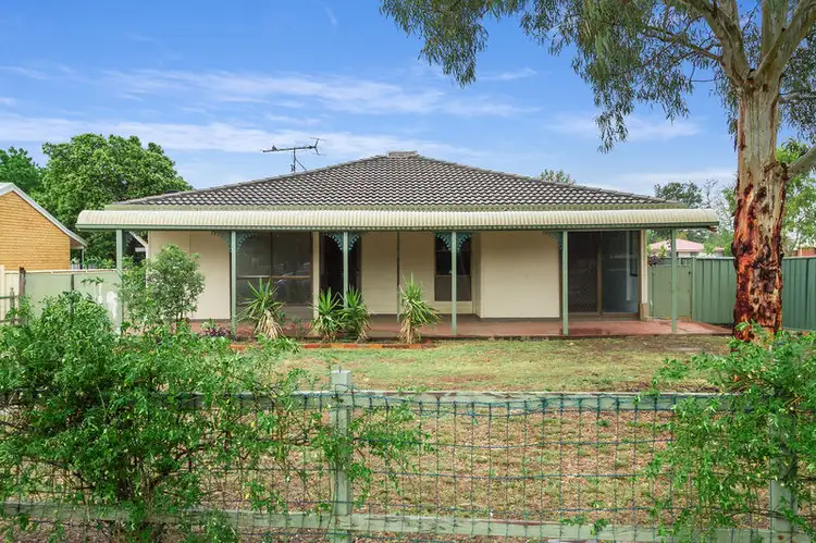 1 Kenny Drive, Tamworth NSW 2340