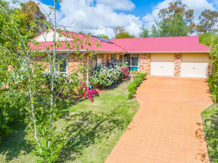 Main view of Homely house listing, 16 Erin Court, Armidale NSW 2350