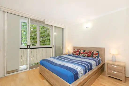 Second view of Homely unit listing, 16/23 QUINTON ST, Kangaroo Point QLD 4169
