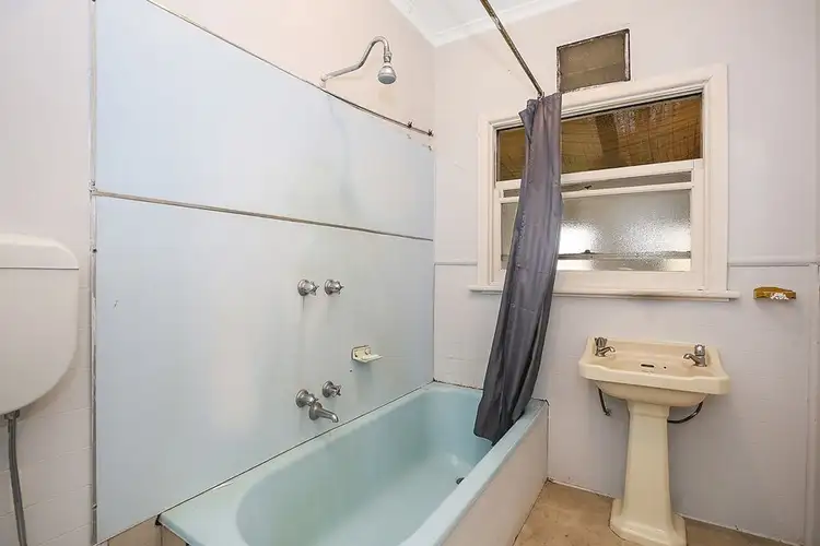 Fourth view of Homely house listing, 83 Gravesend Street, Colac VIC 3250