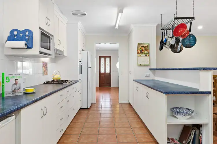 Third view of Homely house listing, 8 Jillian Court, Springwood QLD 4127