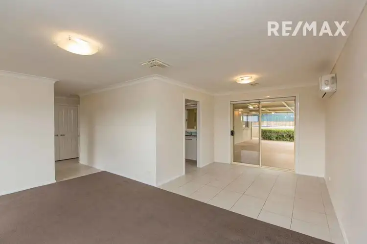 Fourth view of Homely house listing, 8 Fletcher Place, Kooringal NSW 2650