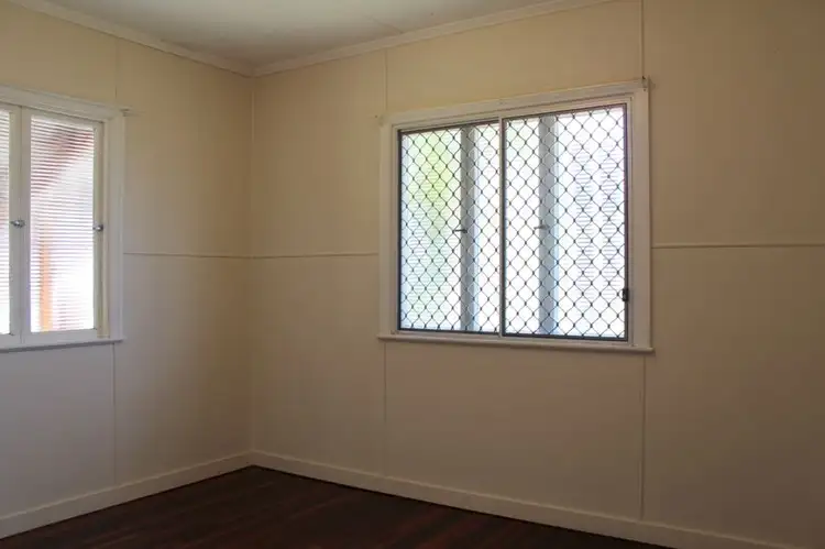 Sixth view of Homely house listing, 10 Wynne Parade, Maryborough QLD 4650