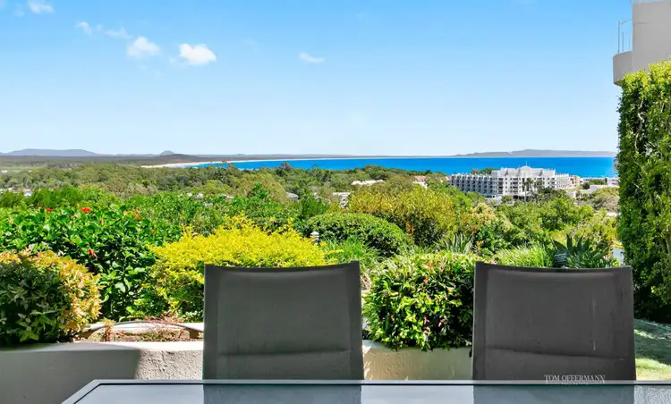 18/2 Noosa Drive, Noosa Heads QLD 4567
