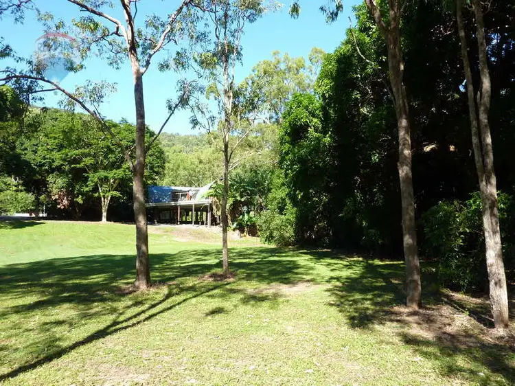 2293 Pine Creek Yarrabah Road, East Trinity QLD 4871