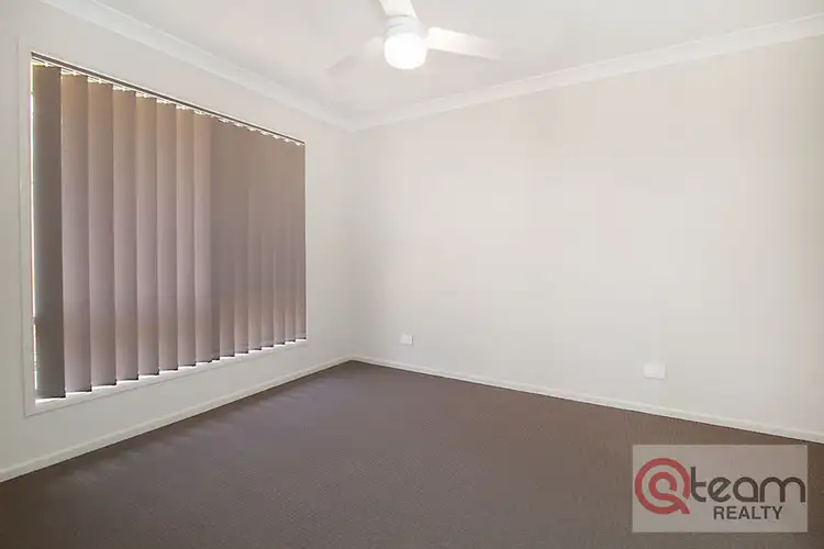 Fifth view of Homely house listing, 2/23 Siemons St, One Mile QLD 4305