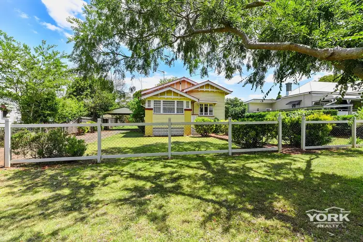 8 Edith Street, Newtown QLD 4350