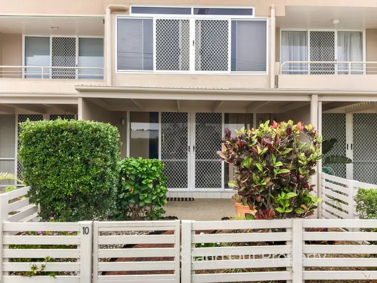 Fifth view of Homely unit listing, 10/2 Venus Court, Banksia Beach QLD 4507