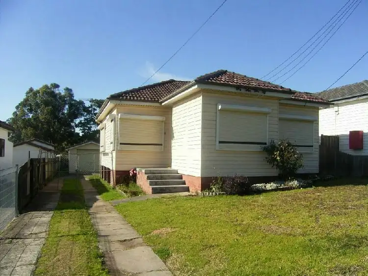 31 Mort Street, Blacktown NSW 2148