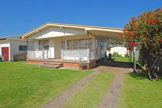 Fifth view of Homely house listing, 9 Vernon Avenue, Gorokan NSW 2263