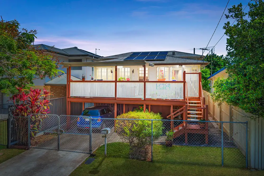 Main view of Homely house listing, 5 Anderson Street, Scarborough QLD 4020