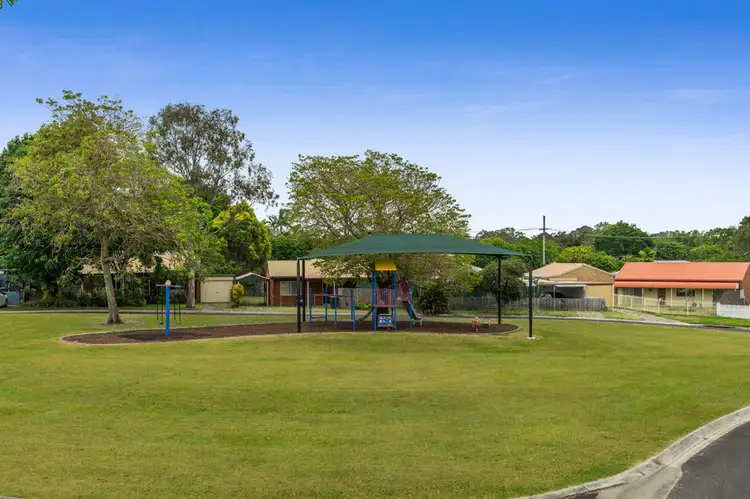 Seventh view of Homely house listing, 4 Banks Crescent, Wynnum West QLD 4178