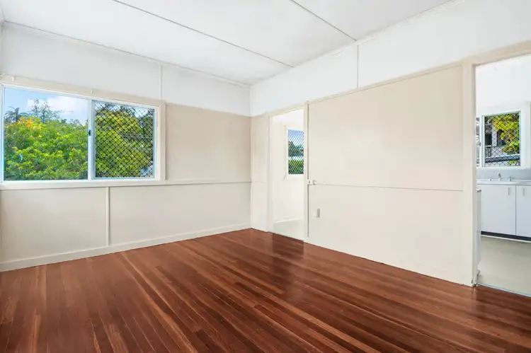 Fifth view of Homely house listing, 381 Ferguson Rd, Seven Hills QLD 4170