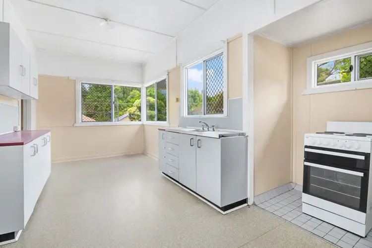 Seventh view of Homely house listing, 381 Ferguson Rd, Seven Hills QLD 4170