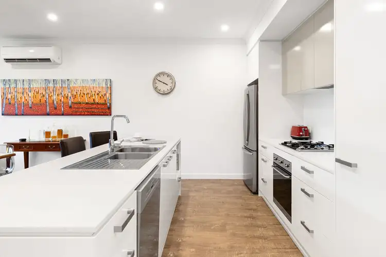 96/25 The Corso, North Lakes QLD 4509