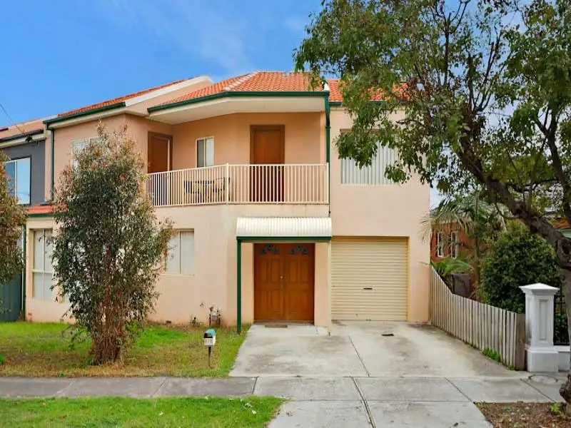 Main view of Homely townhouse listing, 2/2 Nockolds Crescent, Noble Park VIC 3174