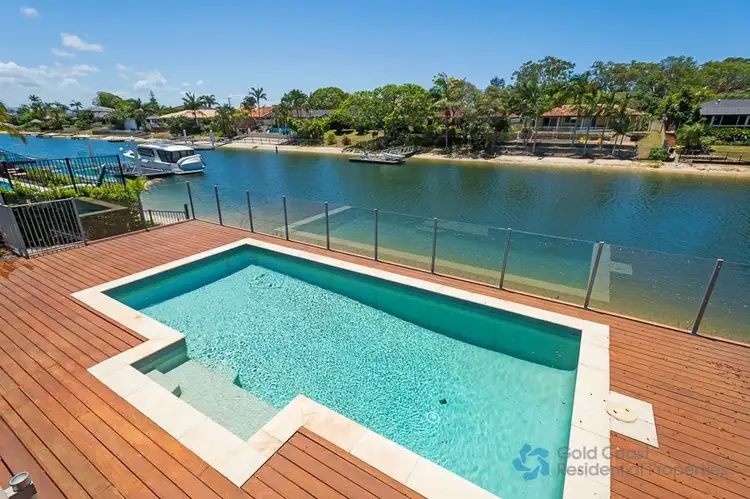 15 Bombala Street, Broadbeach Waters QLD 4218