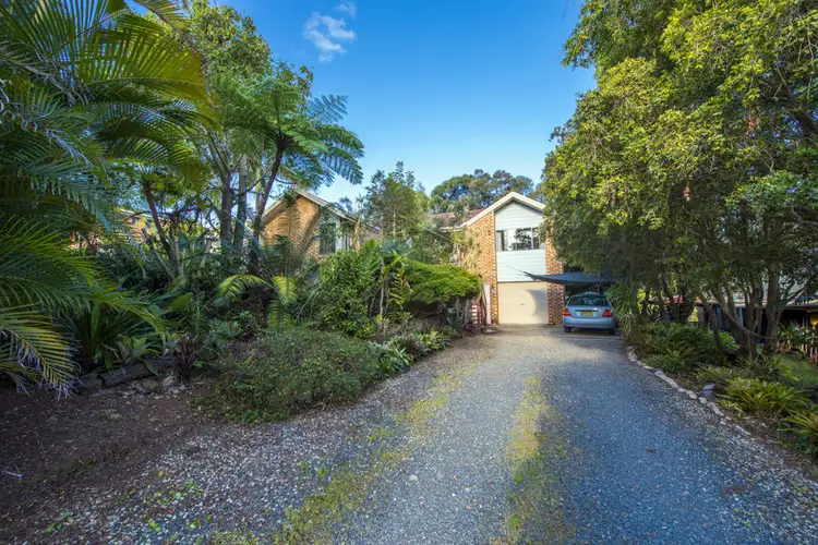 9 Arkan Avenue, Woolgoolga NSW 2456
