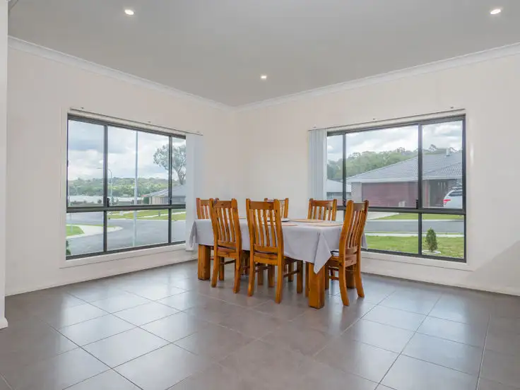 Fourth view of Homely unit listing, 2 Beatrice Close, Armidale NSW 2350