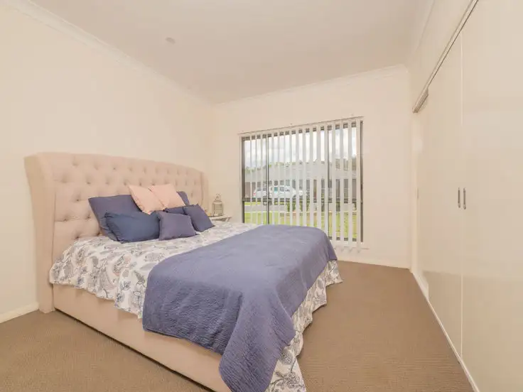 Fifth view of Homely unit listing, 2 Beatrice Close, Armidale NSW 2350
