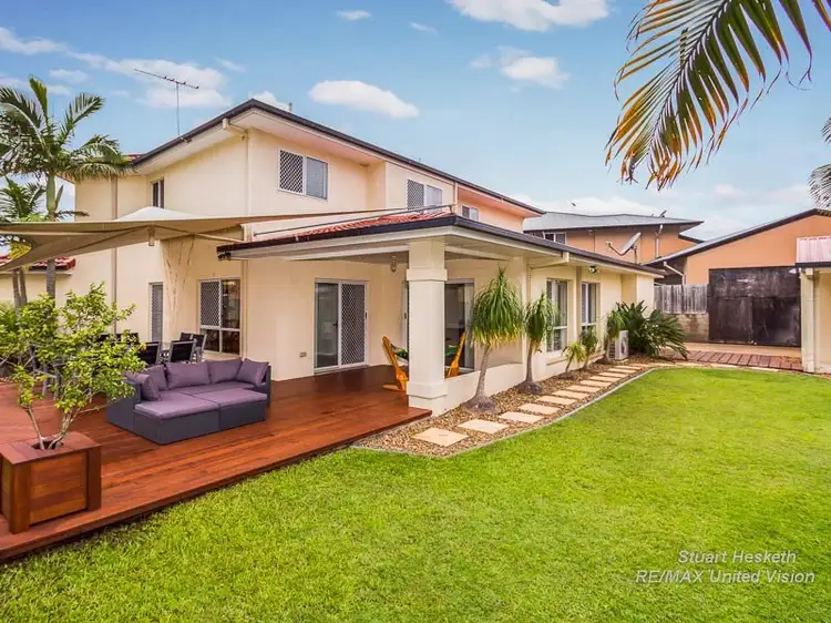 Second view of Homely house listing, 11 Sumner Place, Carindale QLD 4152